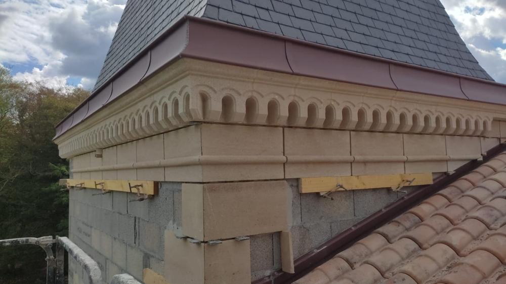 CHT ESCOT CHATEAU 93